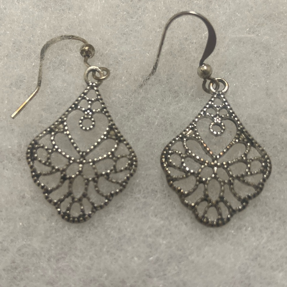 Vintage modern silver drop earrings